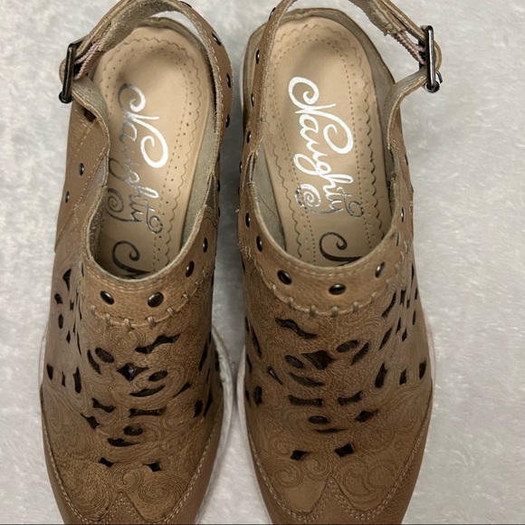 NAUGHTY MONKEY “Ms. Kali” Tan Leather Laser Cut Heeled Mule 6.5 - Picture 7 of 15